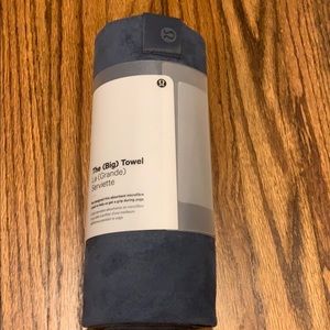 Lululemon yoga towel